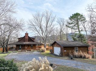 662 Lower Bogard Rd, Newport, TN 37821
