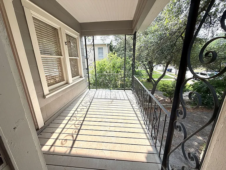 109 W Norwood Ct #3 — Photo 5