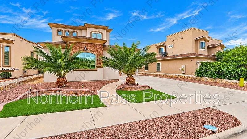 4 bed, 3.0 bath, 2393 sqft, $2,265 — Photo 2