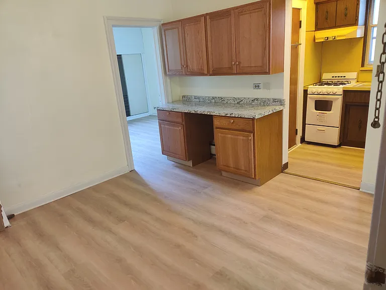 11 James St #1 — Photo 8