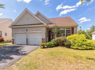 32 Benjamin St, Somerset, NJ 08873