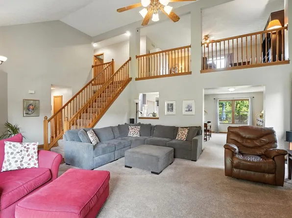 5644 Newington Dr, Hilliard, OH 43026