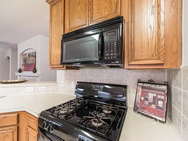 9934 Barr Lake Dr — Photo 9
