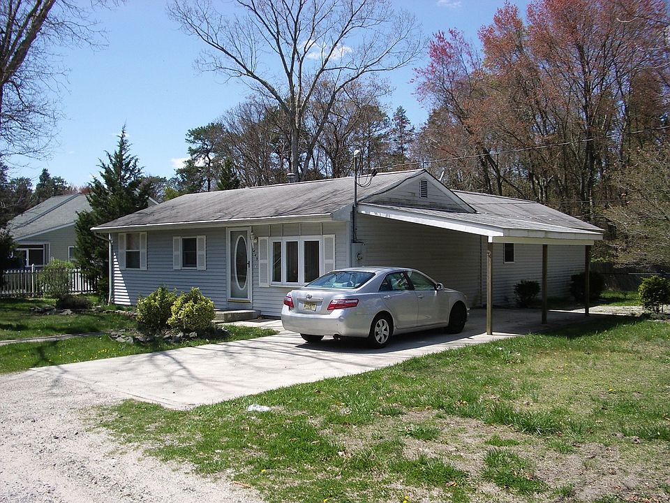 1st image of 449 S Xanthus Ave
