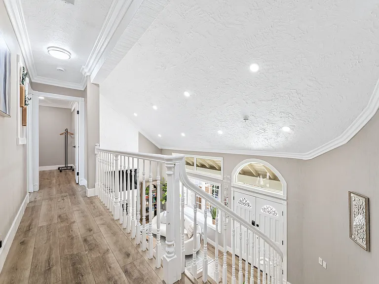 8641 Acapulco Cir — Photo 44