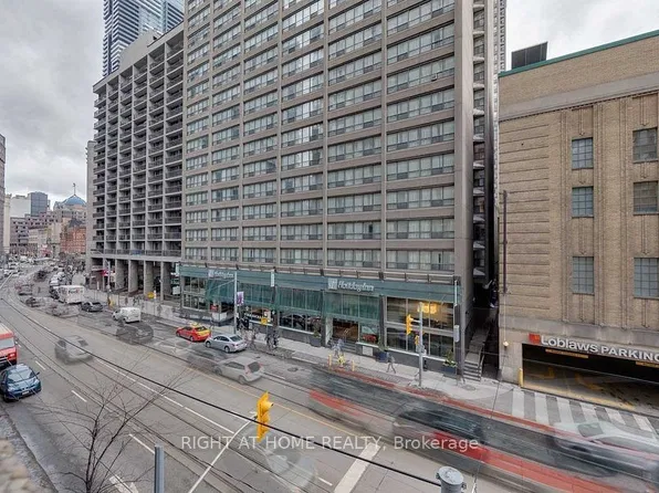 45 Carlton St #1710, Toronto, ON M5B 2H9