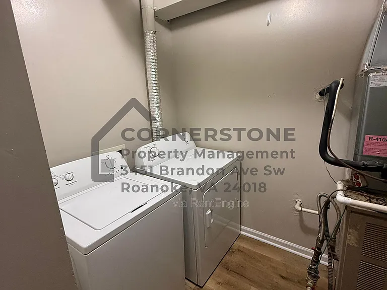 106 Lee Ave NE #6 — Photo 12