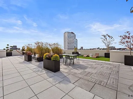 Rented by ERNY LLC | media 38