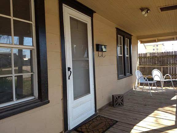2nd image of 405 N Husband St