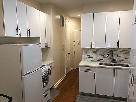 1st image of 835 Bedford Ave APT 3B