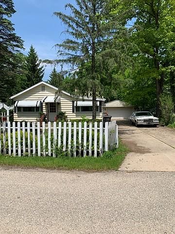 1st image of W4090 Woodland Dr