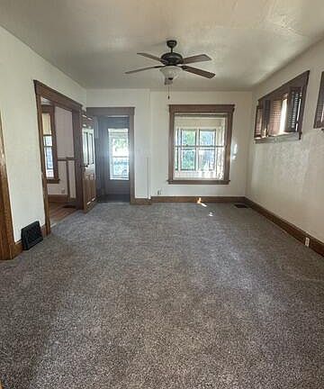 5th image of 1522 Thurston AVENUE