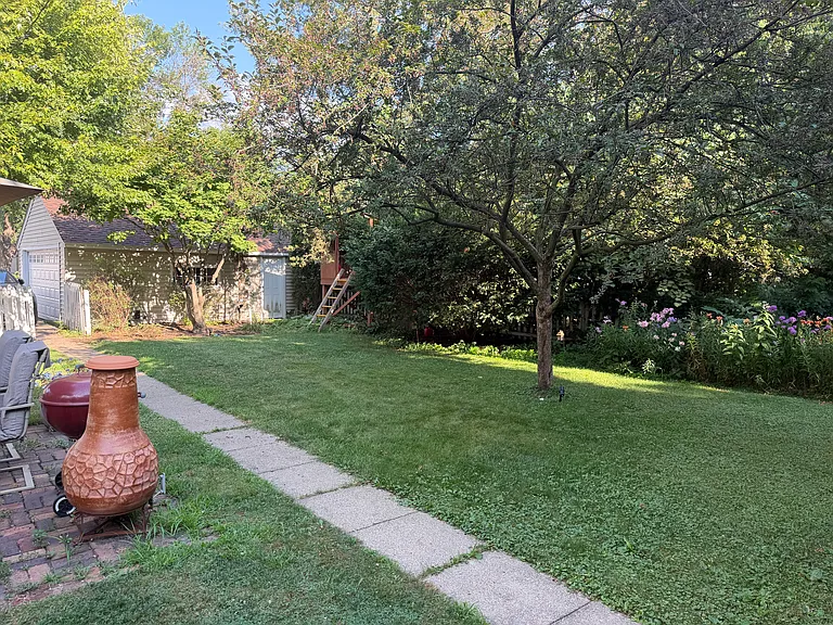 3423 40th Ave S — Photo 34
