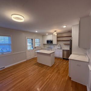 2018 Fontaine Rd, Lexington, KY, 40502
