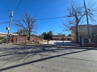 319 Hidalgo St, Laredo, TX 78040