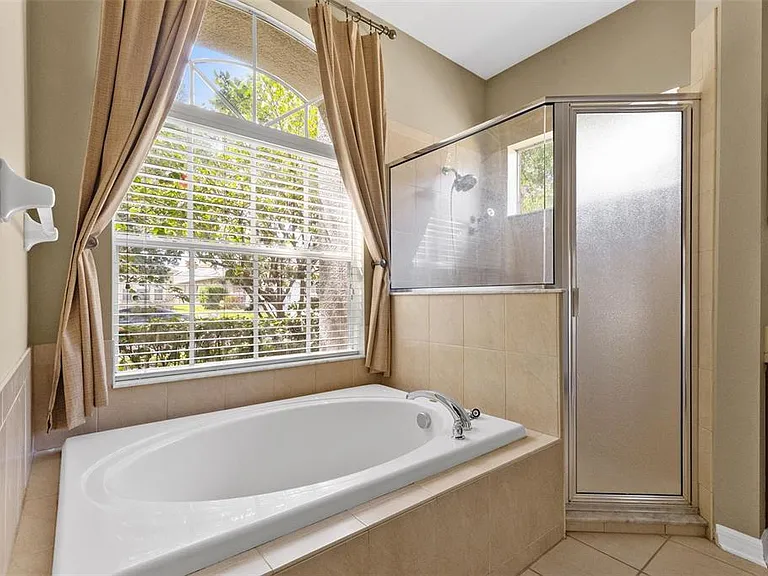 13655 Artesa Bell Dr — Photo 45