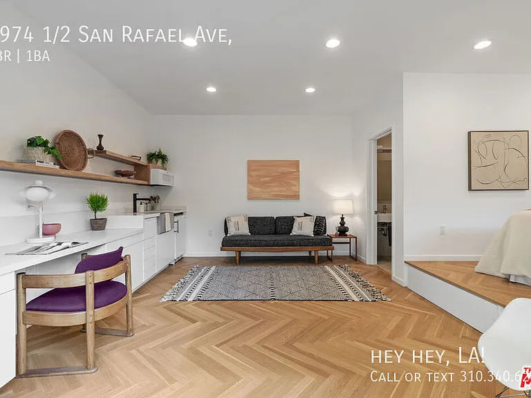 3974 1/2 San Rafael Ave — Photo 4