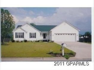 2457 Westminster Dr, Winterville, NC 28590