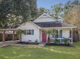 7105 Oak Cove Dr, Biloxi, MS 39532