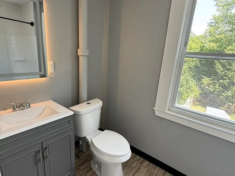 32 Main St #2 — Photo 5
