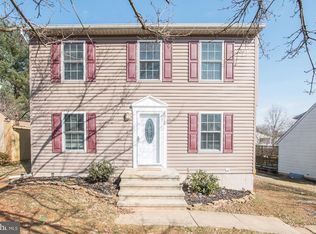 912 Black Spruce Ln, Sykesville, MD 21784