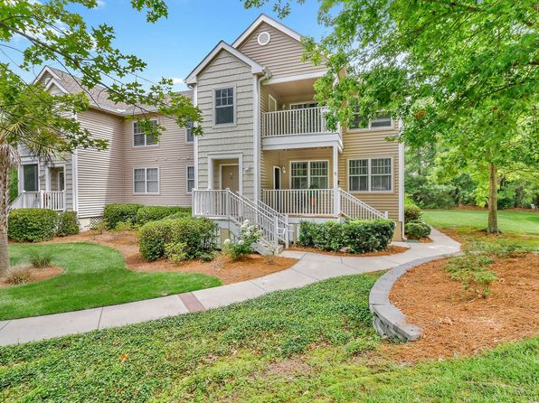 67 Summerfield Ct APT 611