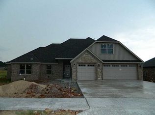 1420 Abbey Lane Pl, Centerton, AR 72719