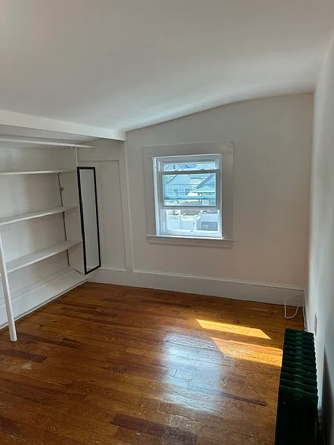 1 bed, 700 sqft, $1,300 — Photo 4