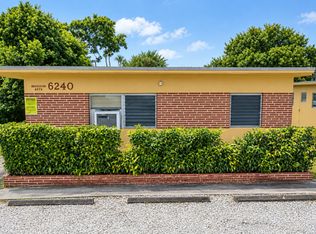 6240 Dewey St, Hollywood, FL 33023