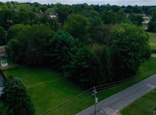 Sycamore St, Akron, OH 44301
