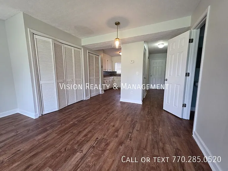 205 Old Bremen Rd #A1 — Photo 5