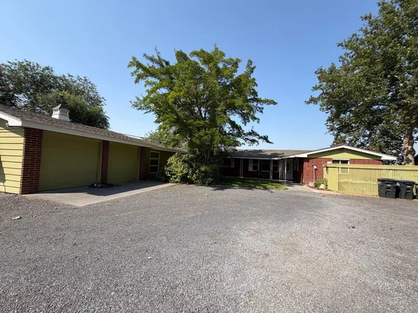 1824 Monte Vista Ln, Moses Lake, WA 98837