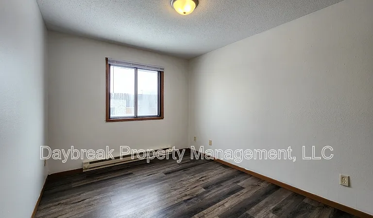 2408 3rd Ave N #6 — Photo 12