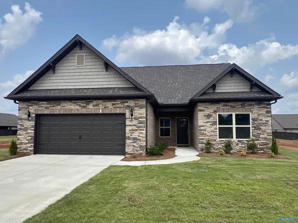 113 Huffman St, Hazel Green, AL 35750