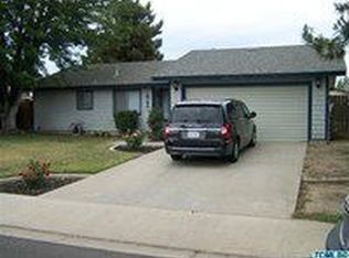 2744 W Victor Ave, Visalia, CA 93277