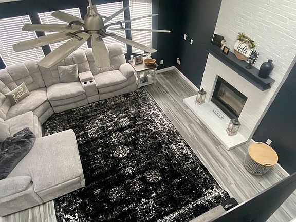 2nd image of 2985 Wynstone Ct