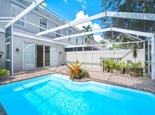 5729 Cove Cir #34, Naples, FL 34119