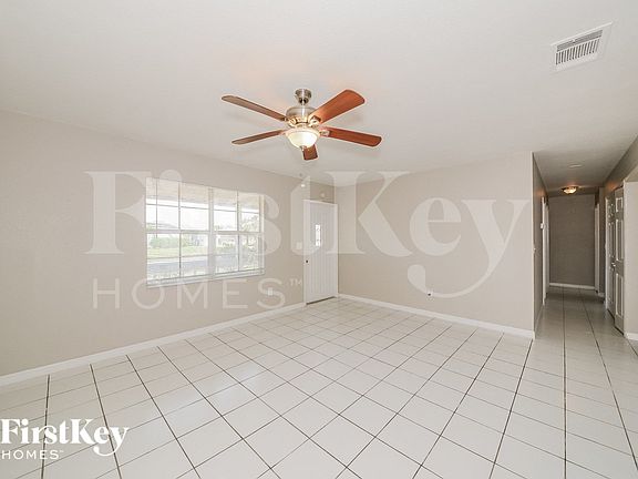 2nd image of 5631 Lingle St