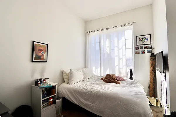 Rented by MADEHOME | media 98