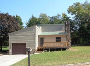 107 Gladwood Rd, Clinton, TN 37716