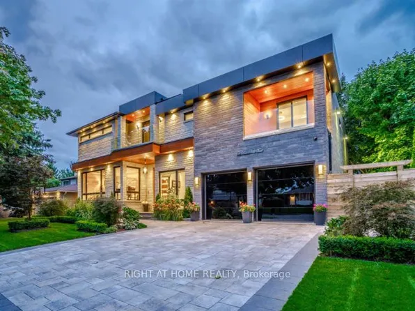 54 Dawn Hill Trl, Markham, ON L3T 3B2