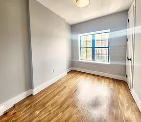 Rented by RELEASE NY