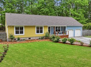 3288 Edinburgh Dr, Virginia Beach, VA 23452