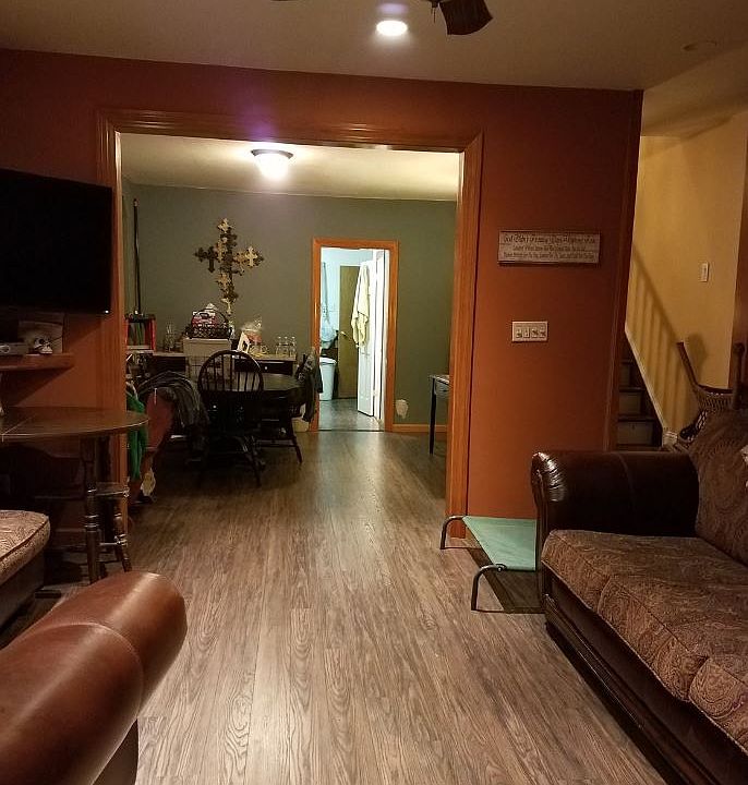 2nd image of 5336 96th St