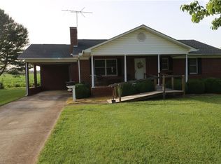 217 Freeman St, Dobson, NC 27017