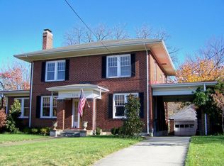 2310 Avenham Ave SW, Roanoke, VA 24014