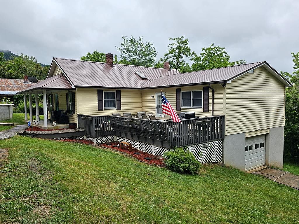 467 Earls Branch Rd, Pounding Mill, VA 24637 Zillow