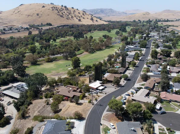 River Island Drive, Springville, CA 93265