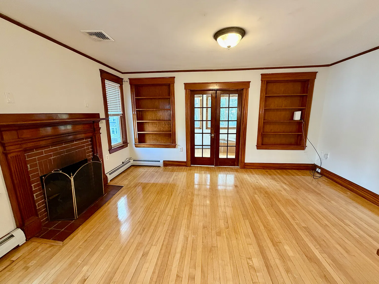 3 bed, 1771 sqft, $3,630 — Photo 2