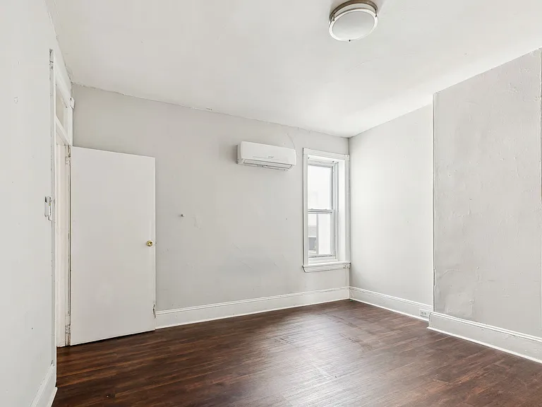 4161 Ridge Ave #2B — Photo 10
